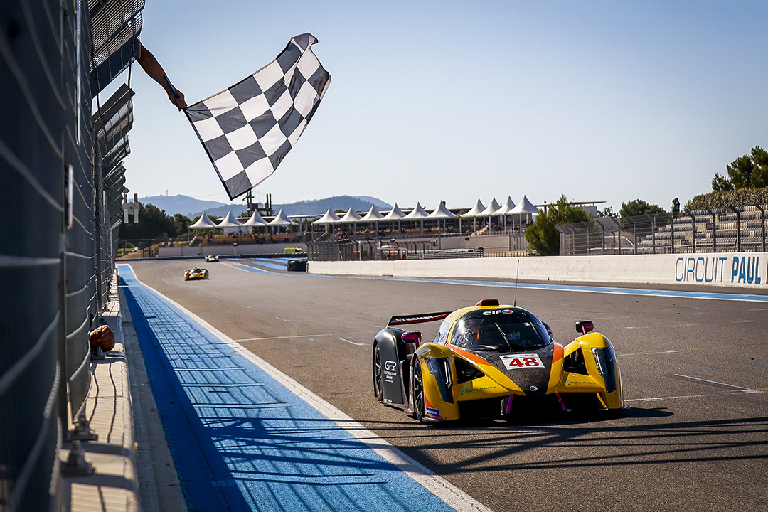 Number 48 Team Virage Ligier taking the flag at Paul Ricard